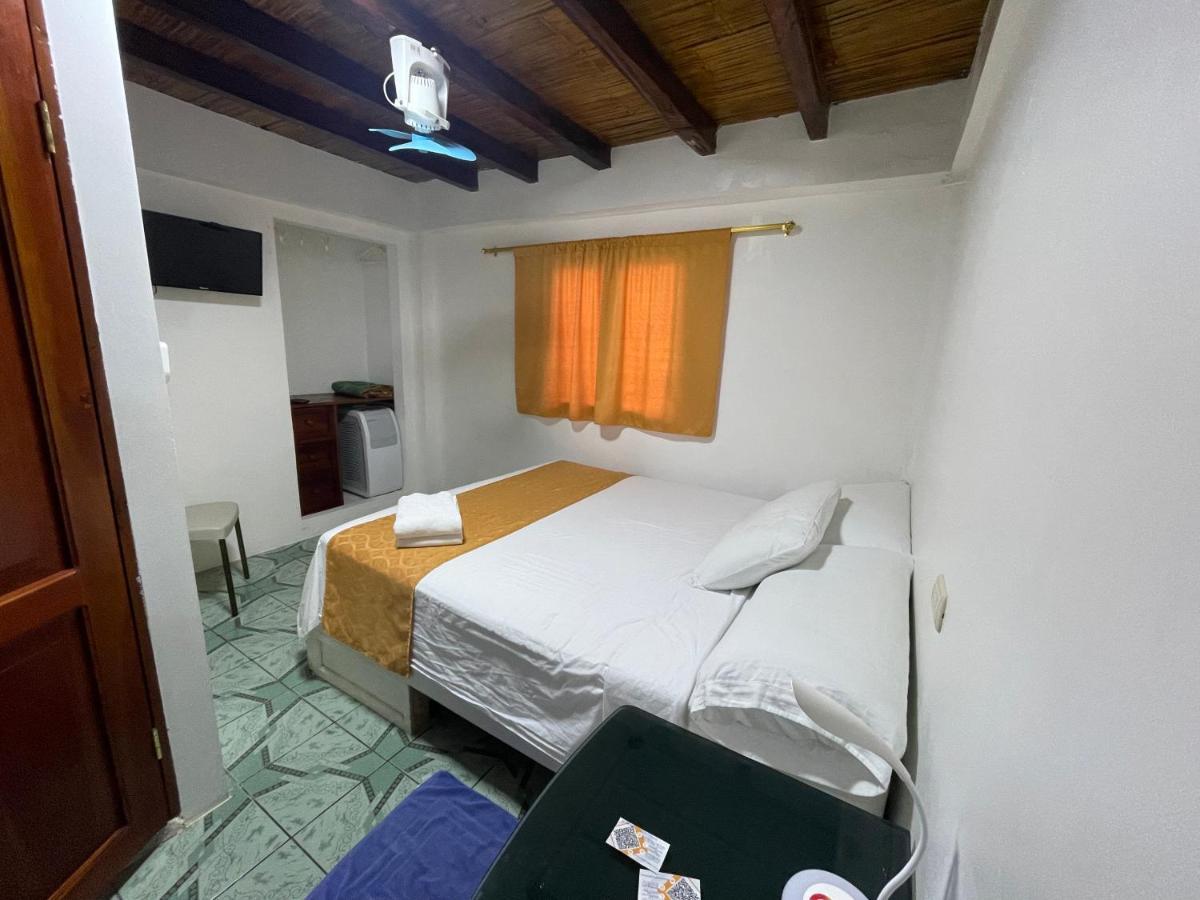 La Casa Naranja Bed And Breakfast Olón Εξωτερικό φωτογραφία